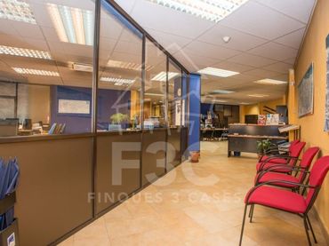 Local comercial en venda a Encamp pueblo