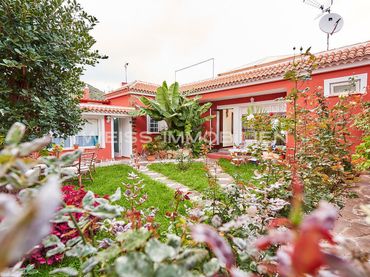 Casa aparellada en venda a Icod de los Vinos pueblo