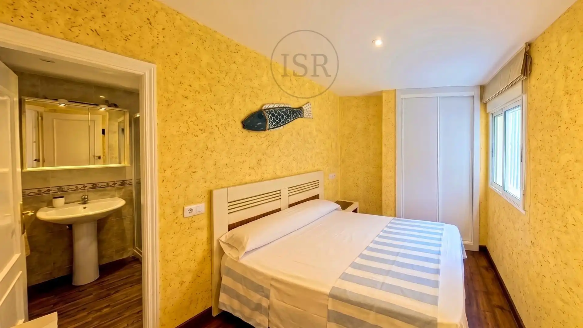 Habitación de Ático en venta en Garrucha con Aire acondicionado, Terraza y Trastero