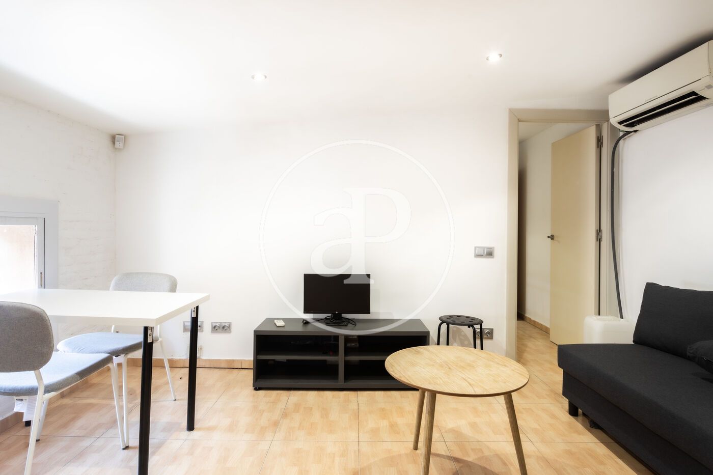 Sala d'estar de Pis de lloguer en  Barcelona Capital amb Aire condicionat, Calefacció i Moblat