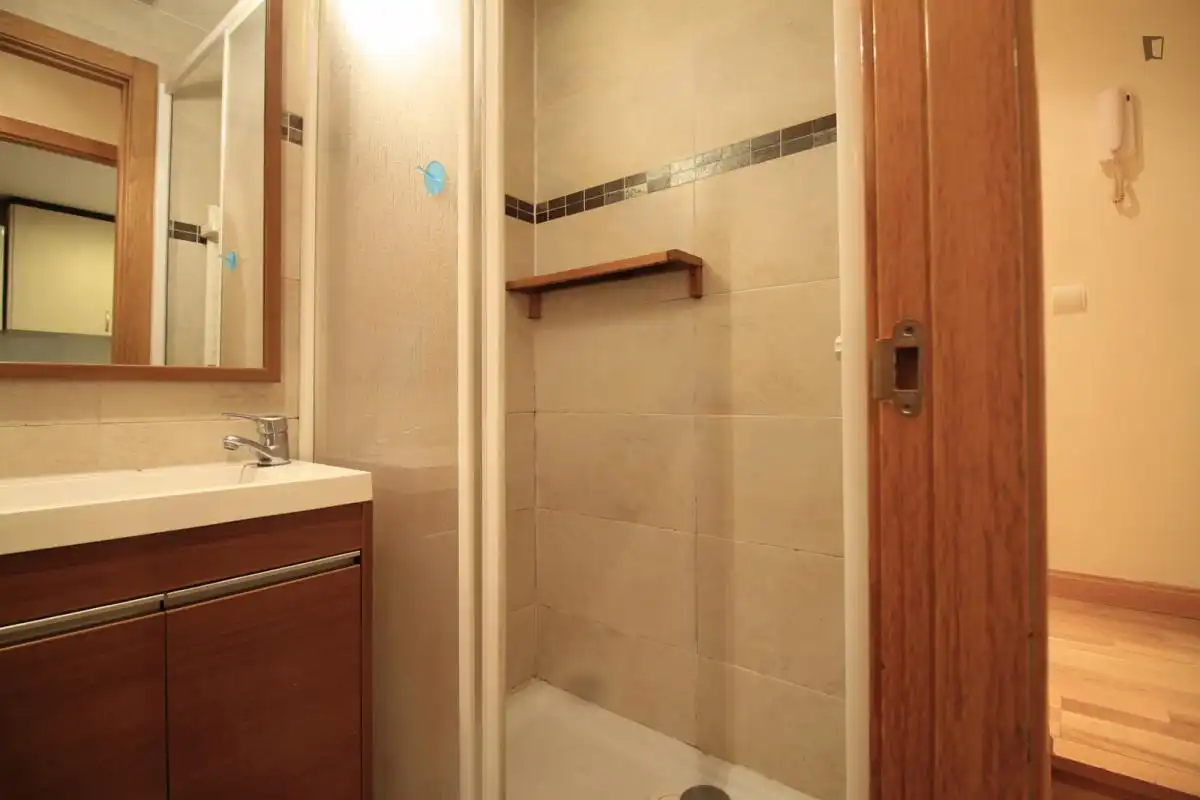 Apartament de lloguer a Valdeacederas