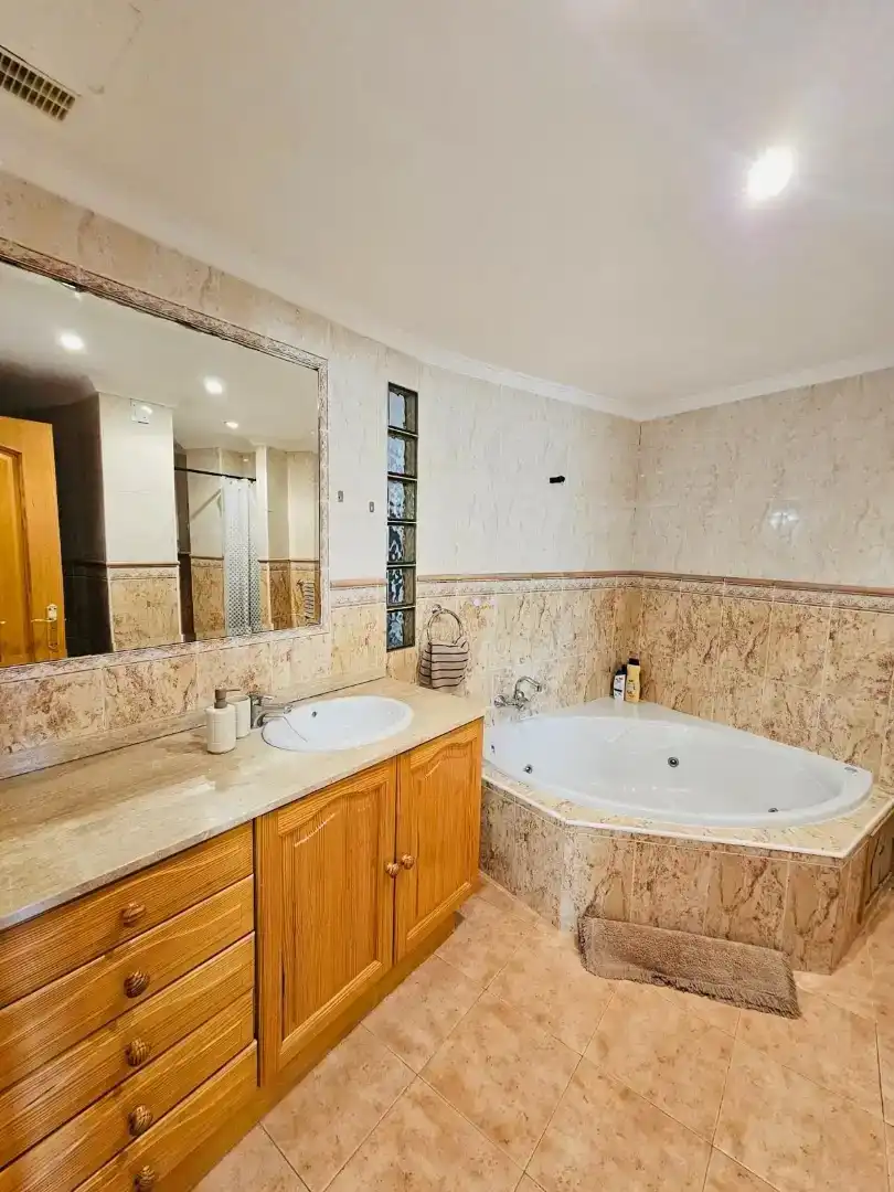 Bathroom of Flat for rent in Andratx  with Air Conditioner and Balcony