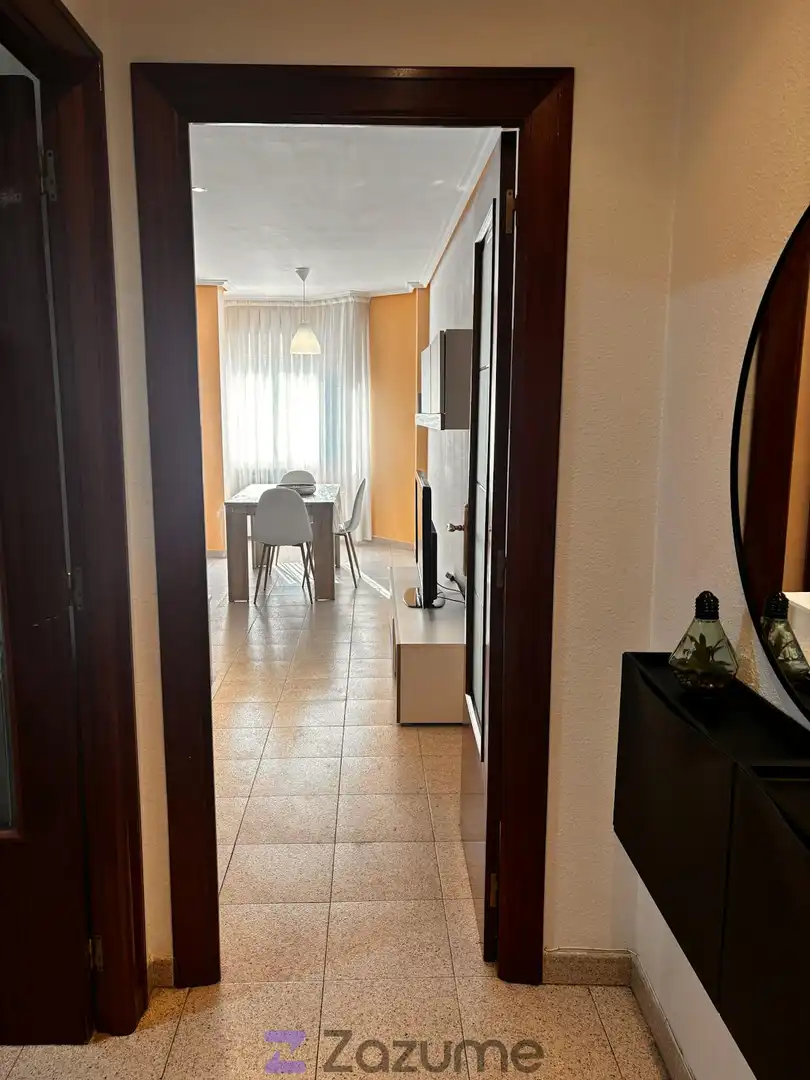 Wohnung zur Miete in  Logroño mit Heizung, Abstellraum und Möbliert