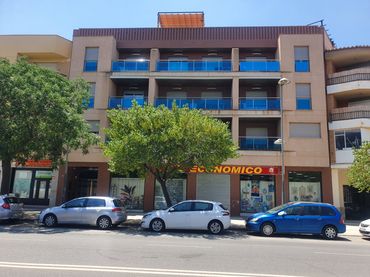 Appartement avec balcon à vendre à Avenida Mariana Pineda 35