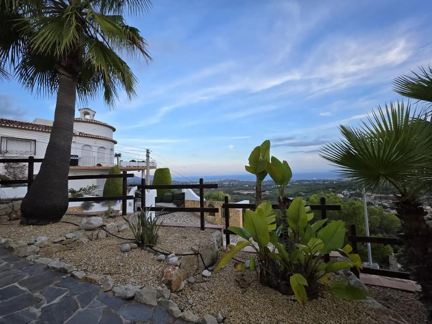 Exterior view of Houses for sale in L'Alfàs del Pi  with Air Conditioner, Private garden and Terrace