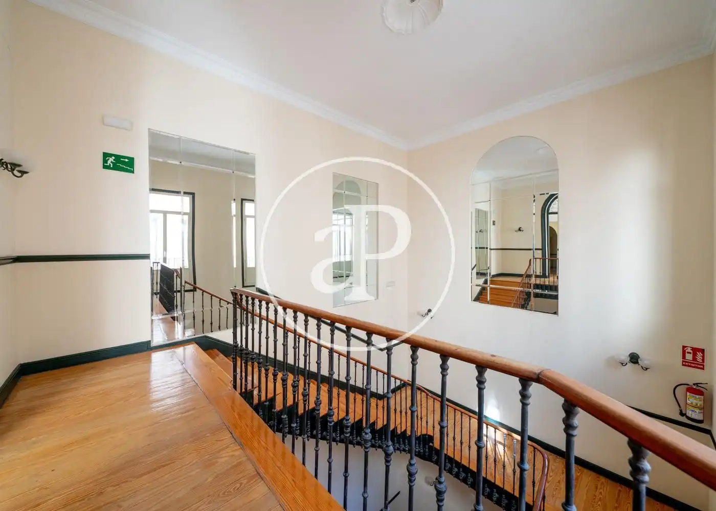 Dúplex en venta en Madrid con Aire acondicionado, Calefacción y Amueblado