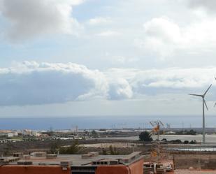 Exterior view of Flat for sale in San Bartolomé de Tirajana  with Balcony