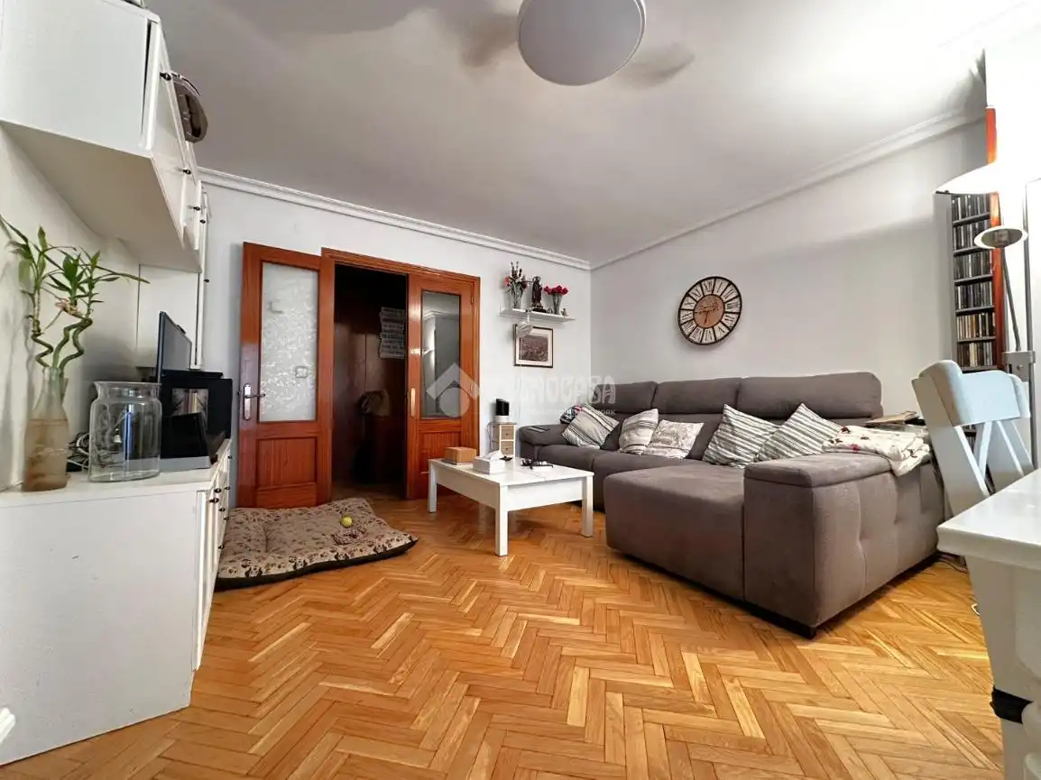 Piso con ascensor en venta en Santa Bárbara - La Zaporra, imagen 5
