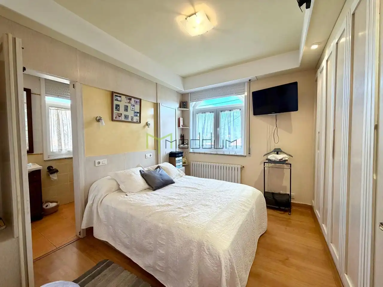 Dormitori de Casa o xalet en venda en Teo amb Calefacció, Jardí privat i Terrassa