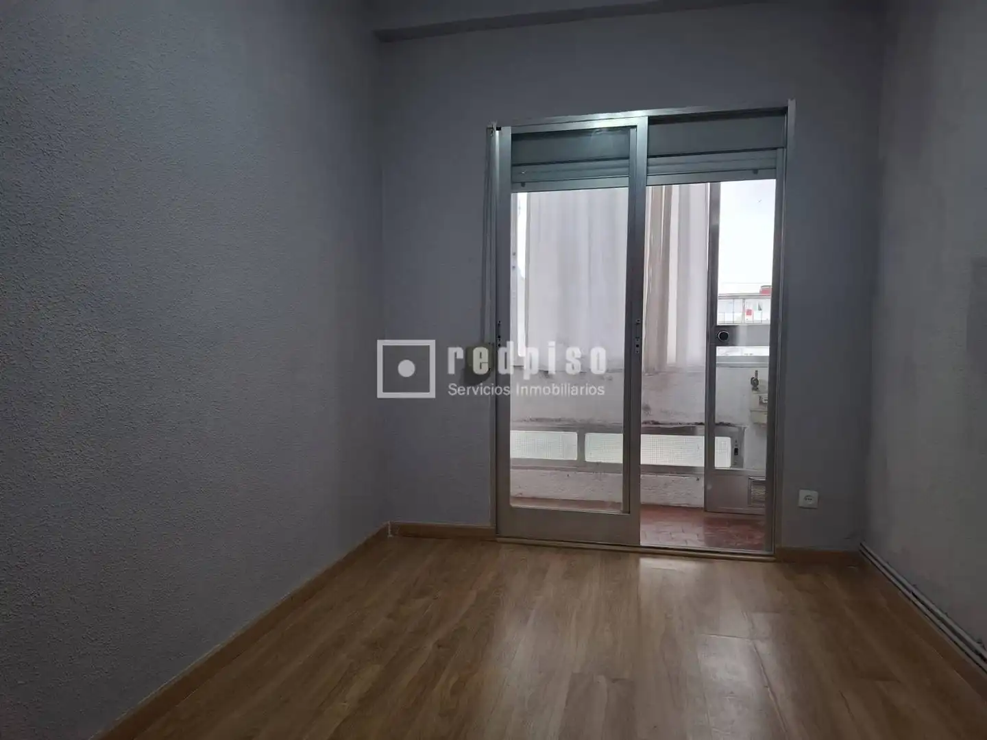 Habitación de Piso en venta en Madrid con Calefacción y Terraza