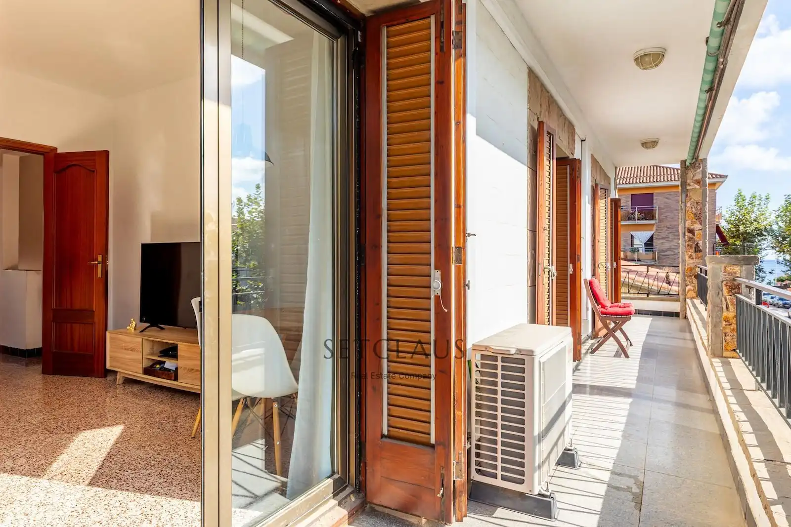 Exterior view of Houses for sale in El Masnou  with Air Conditioner, Heating and Private garden