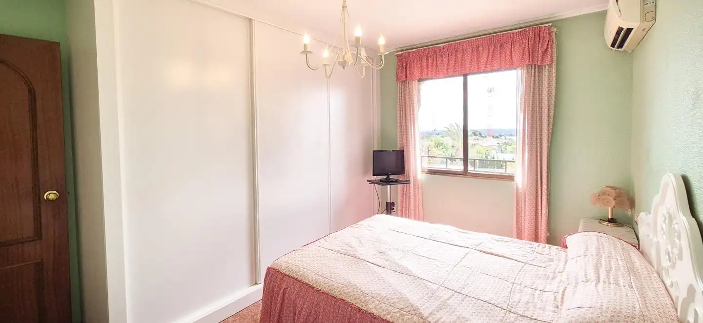 Dormitori de Casa o xalet en venda en Elche / Elx amb Aire condicionat, Jardí privat i Traster