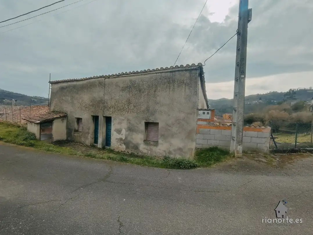 Casa o xalet en venda a Cuesta La Peña, Sama
