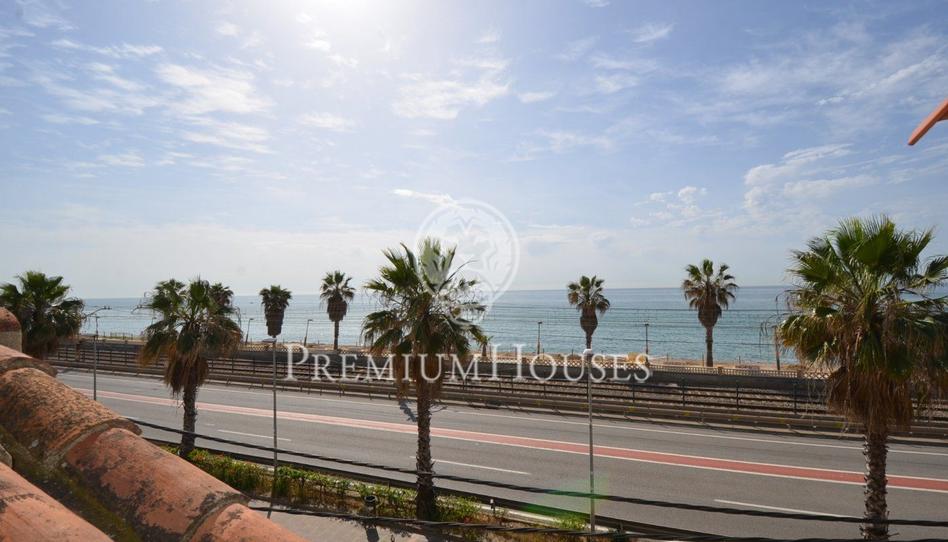 Foto 1 de Casa adosada de lloguer a Zona Industrial i Agrícola, Barcelona