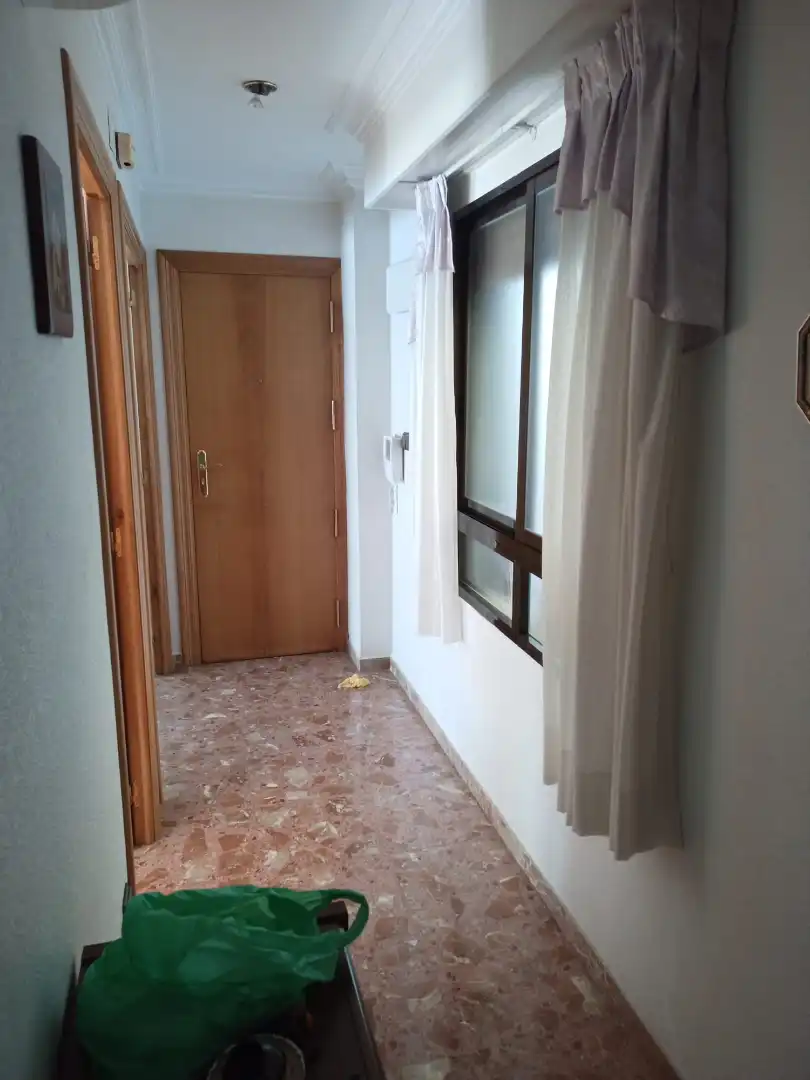 Flat for rent in Elche / Elx  with Air Conditioner and Furnished