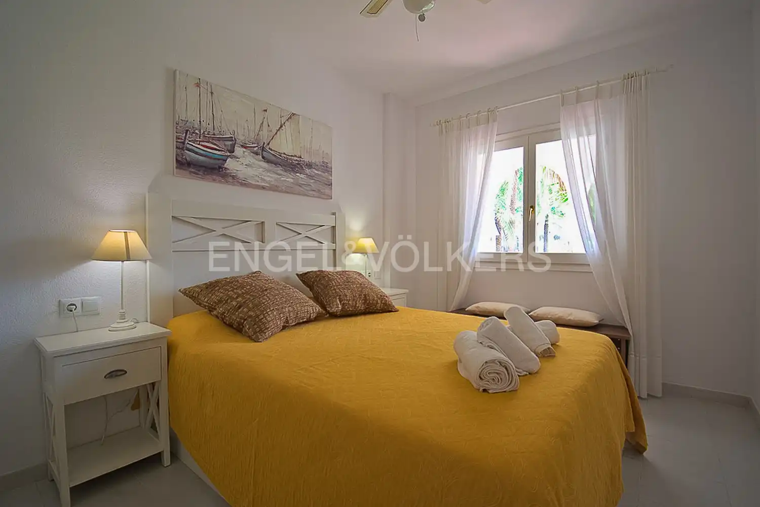 Bedroom of Flat for rent in Dénia  with Heating