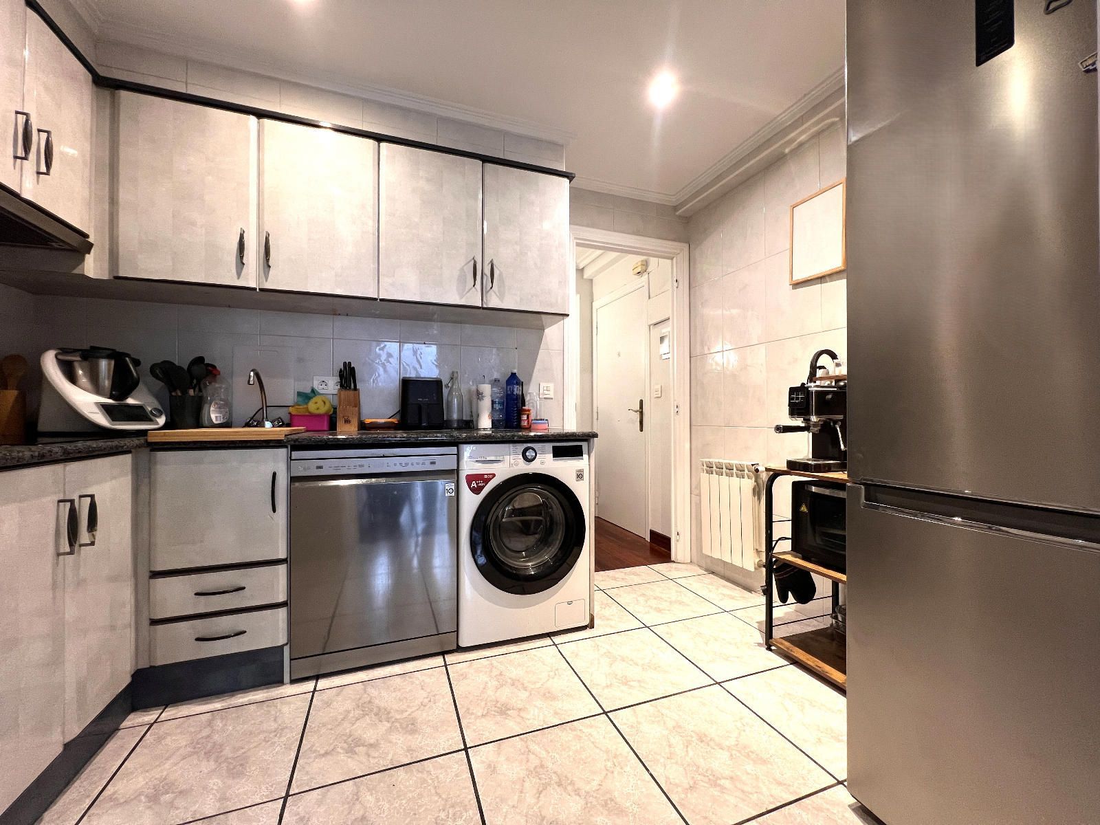 Kitchen of Flat for sale in Lasarte-Oria  with Heating