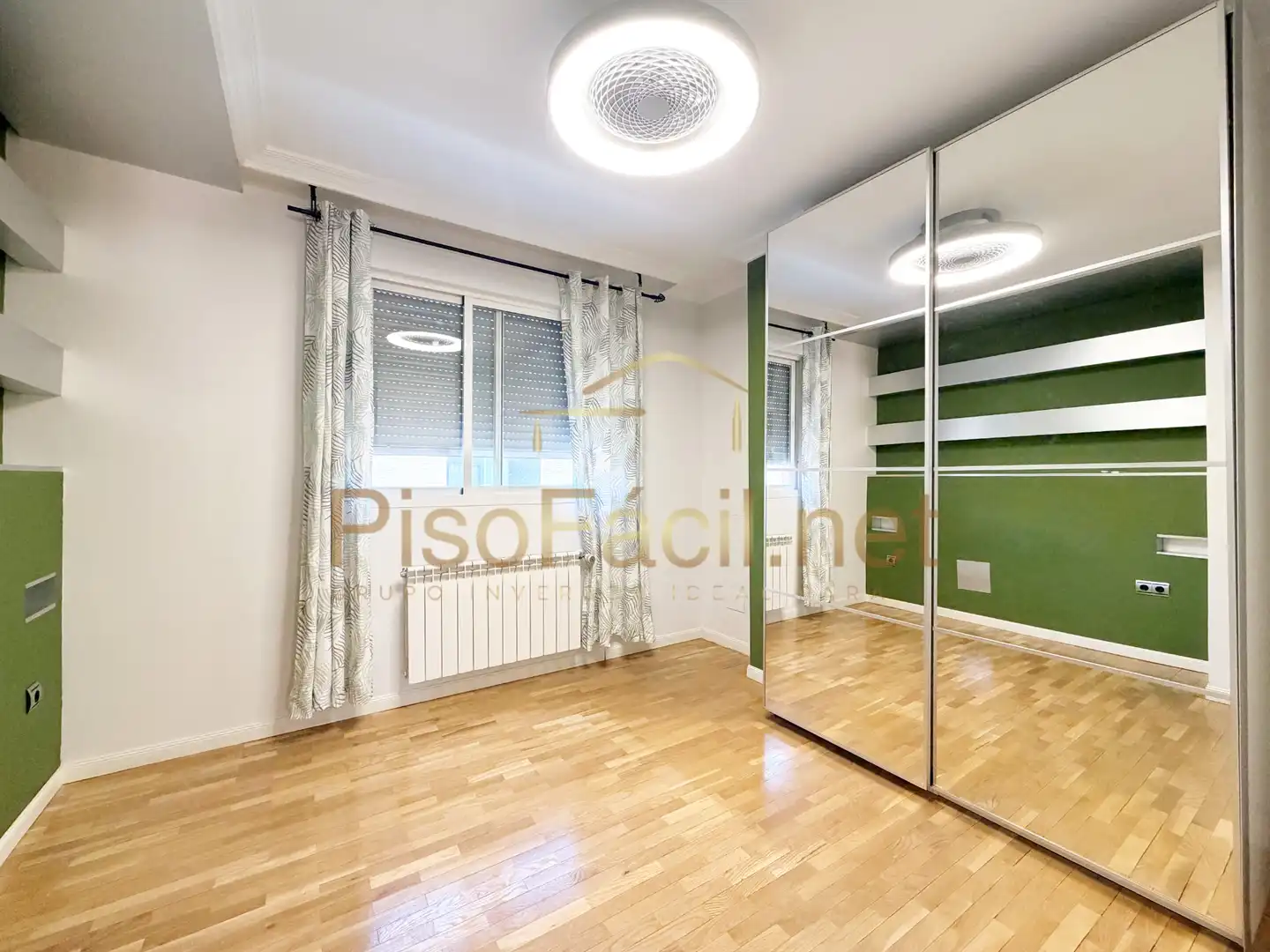 Bedroom of Flat for sale in Valdemoro  with Heating, Parquet flooring and Storage room