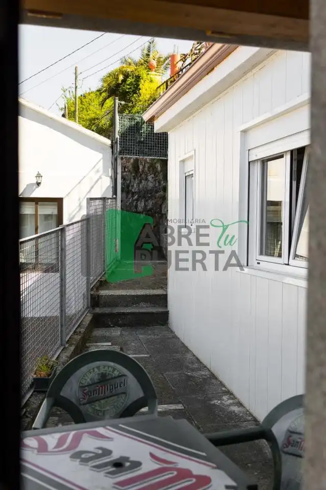 Vista exterior de Casa o chalet en venta en Ourense Capital  con Calefacción, Jardín privado y Amueblado