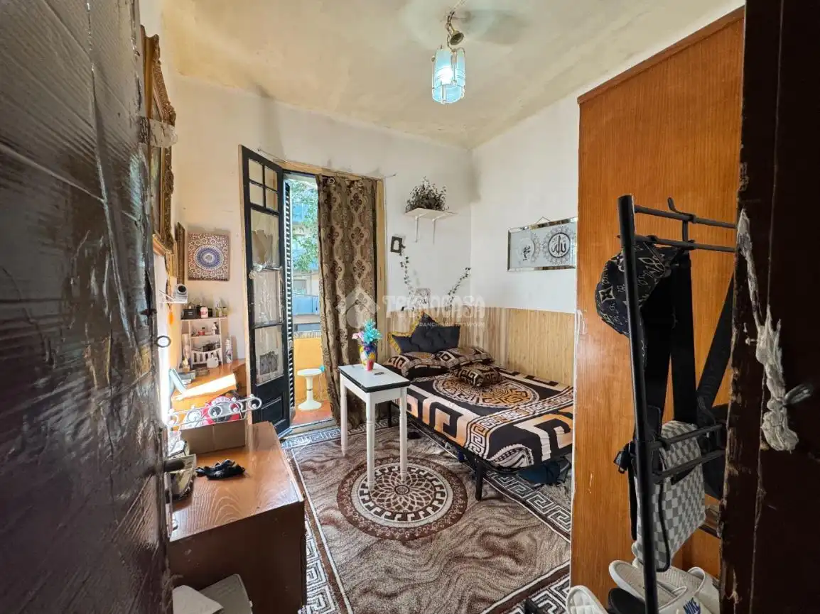 Schlafzimmer von Wohnung zum Verkauf in Barcelona mit Abstellraum und Balkon