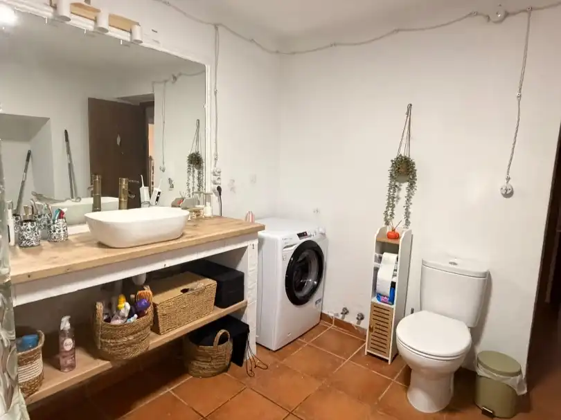 Bathroom of Houses for sale in Almáchar, Málaga