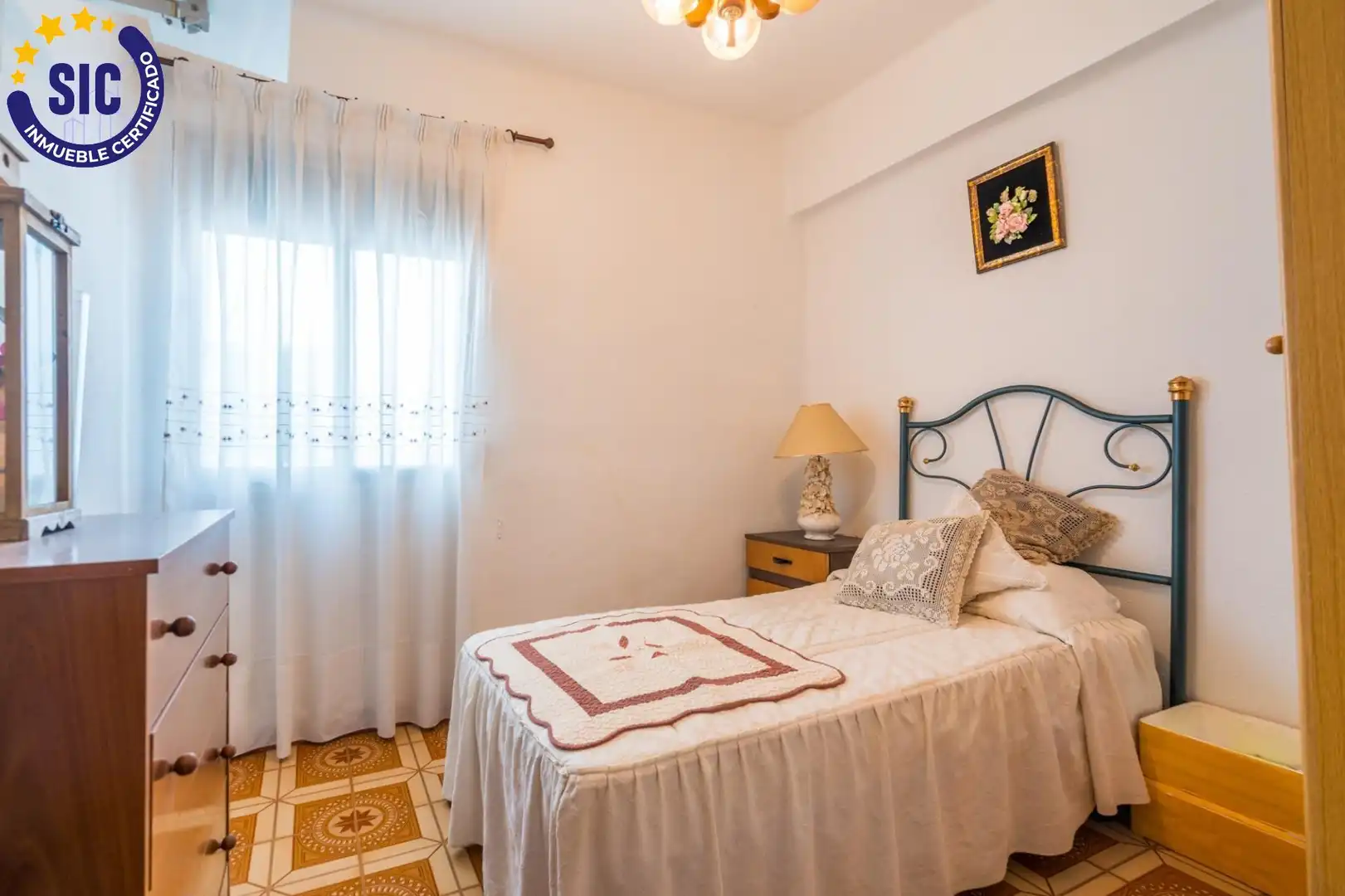 Bedroom of Apartments for sale in Valencia  with Air Conditioner