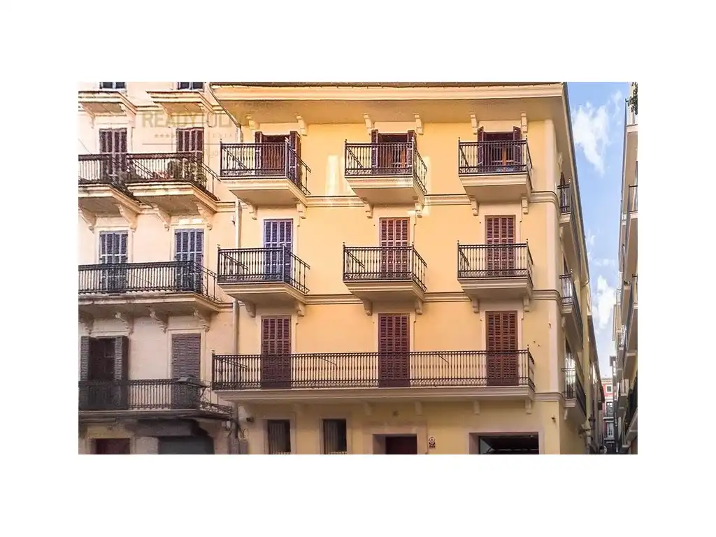 Außenansicht von Dachboden zum Verkauf in  Palma de Mallorca mit Klimaanlage, Ofen und Balkon