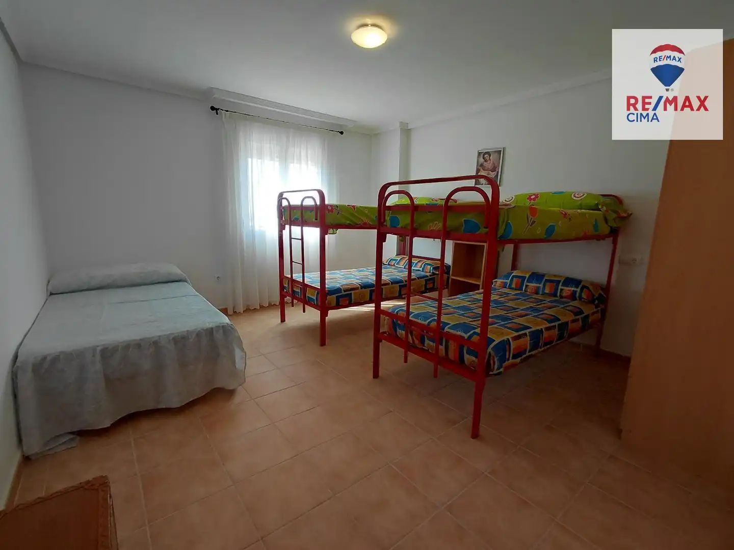 Habitación de Casa o chalet en venta en Cortes de Baza con Jardín privado