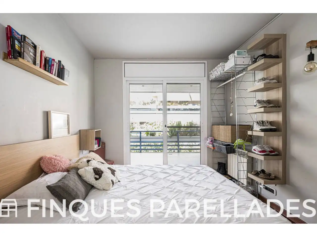 Bedroom of Flat for sale in Sitges  with Air Conditioner, Heating and Terrace