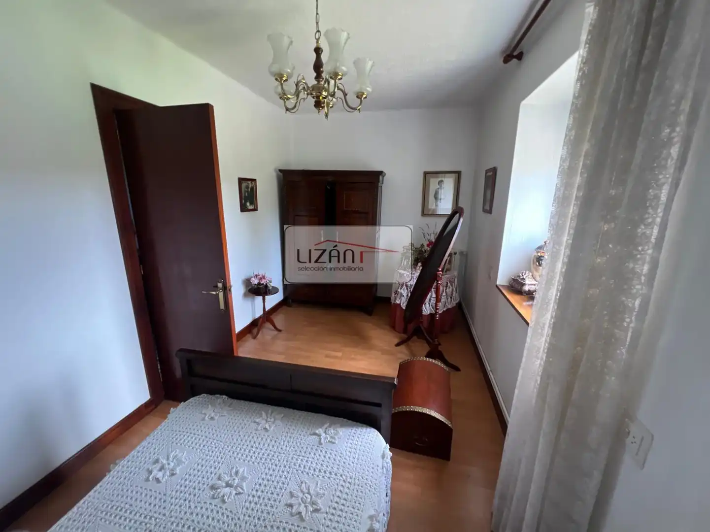 Dormitori de Casa o xalet de lloguer en Siero