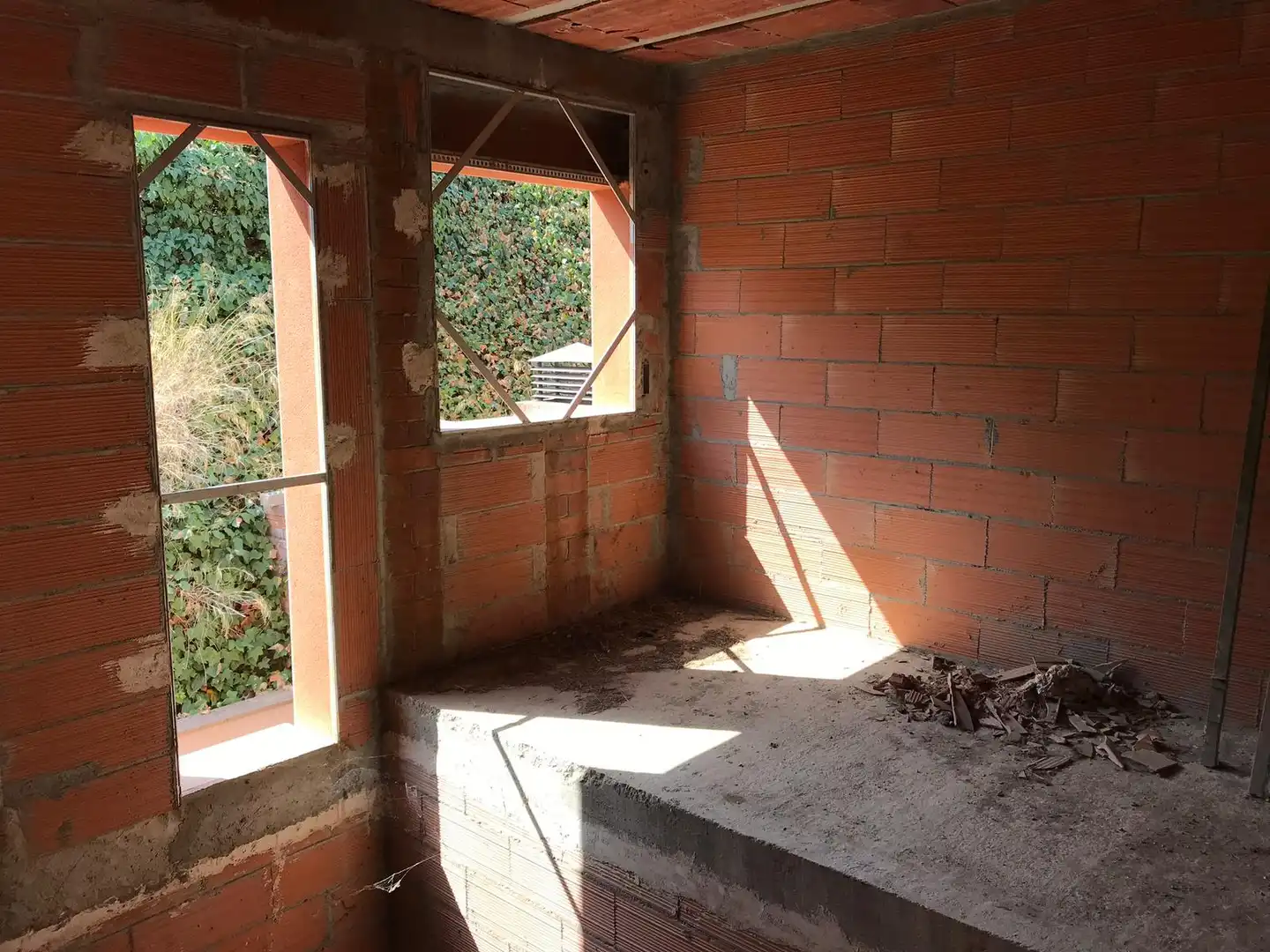 Casa adosada en venta en Rosselló con Jardín privado, Terraza y Trastero
