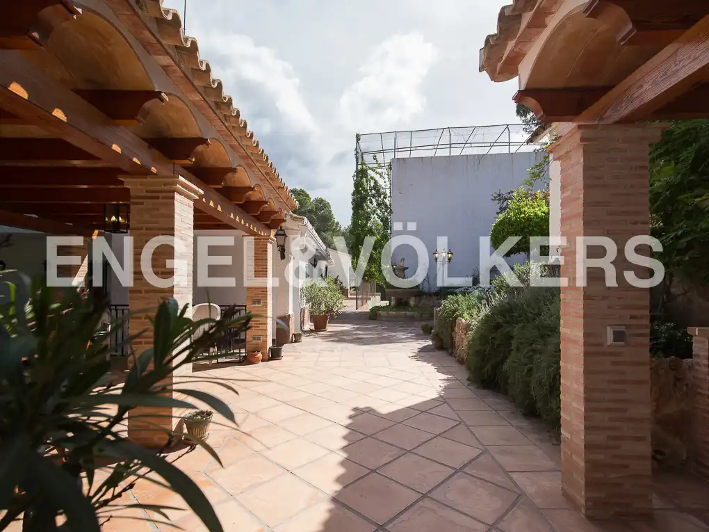 Exterior view of Houses for sale in Náquera  with Air Conditioner, Heating and Private garden