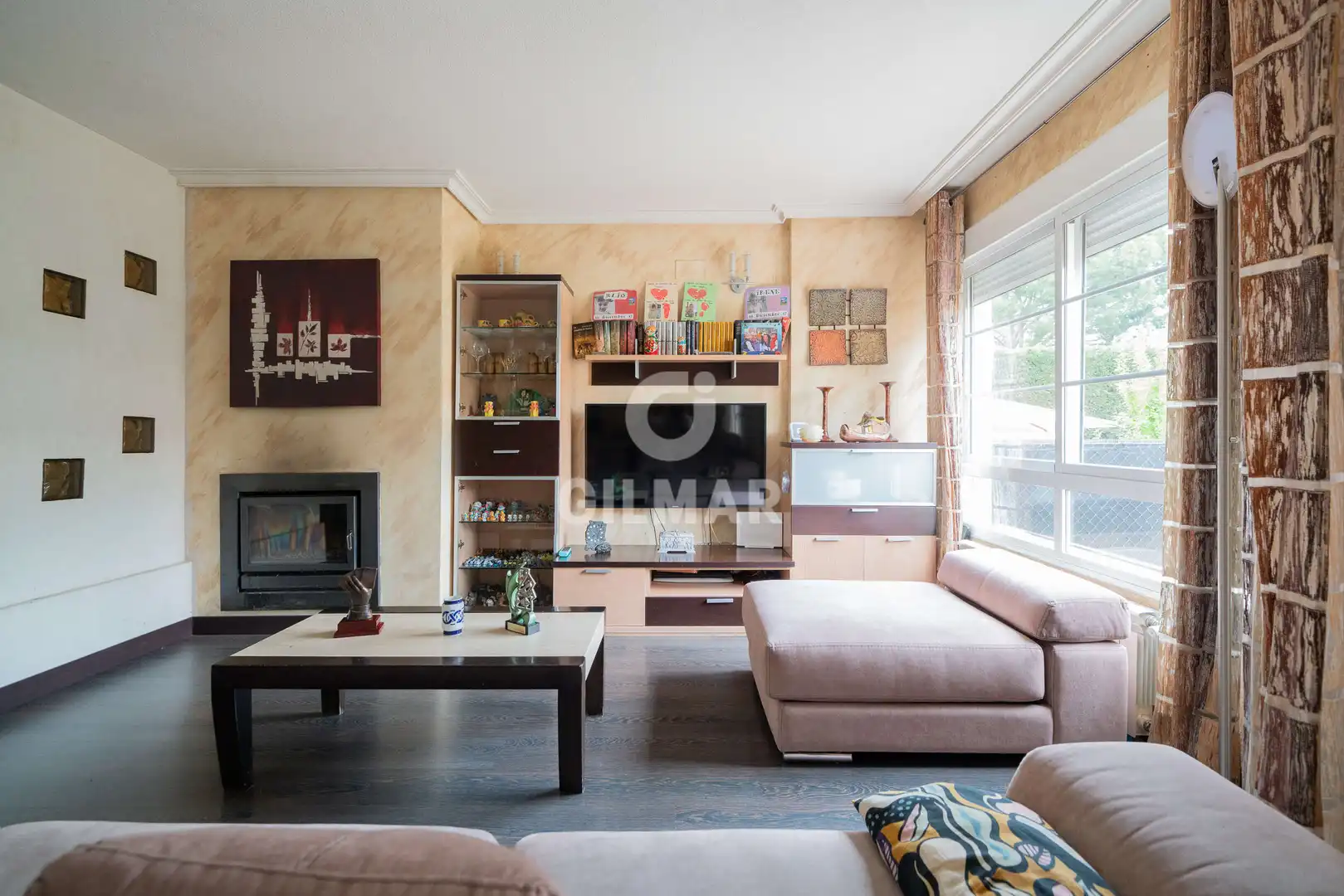 Sala de estar de Casa o chalet en venta en Algete con Calefacción, Jardín privado y Parquet