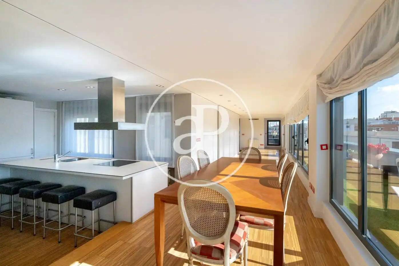 Penthouse with lift to rent in Cl. de Ayala, imagen 3