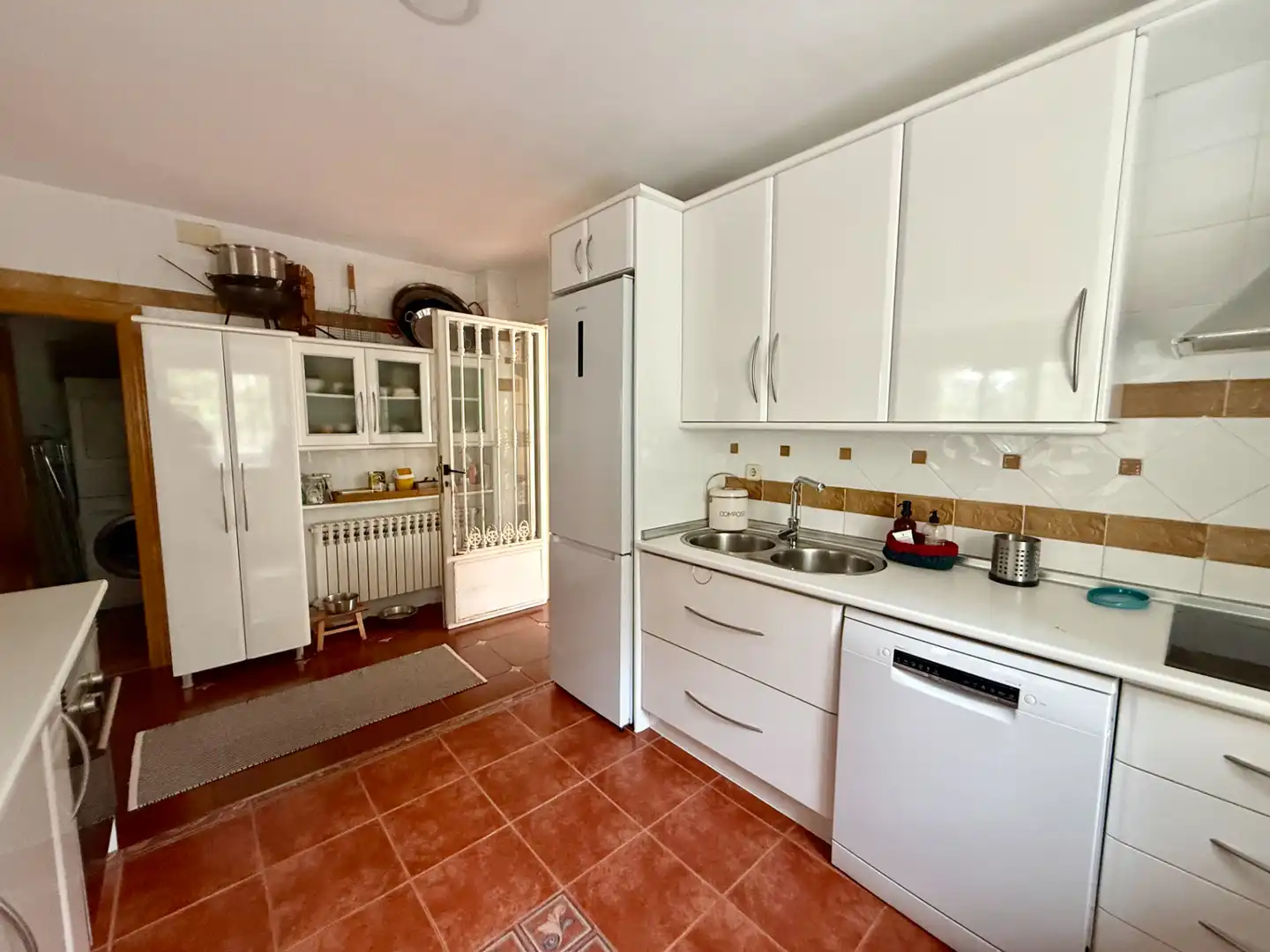 Cocina de Casa o chalet en venta en Poblete con Aire acondicionado, Jardín privado y Piscina