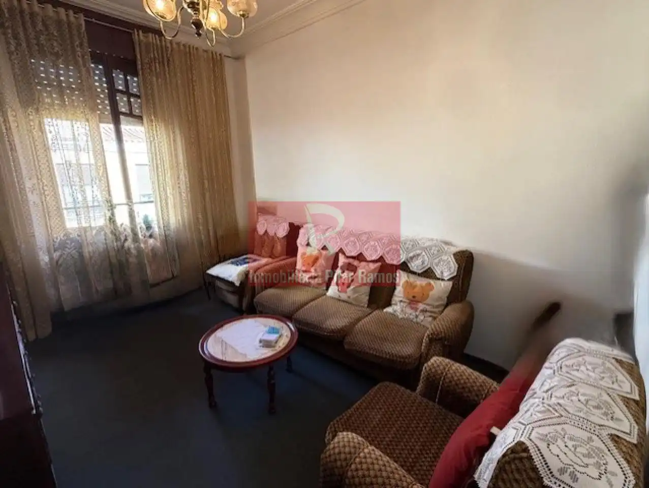 Sala de estar de Piso en venta en León Capital  con Calefacción, Trastero y Amueblado