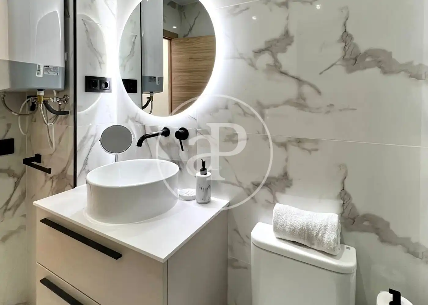 Penthouse with lift for sale in C. de Fernando el Católico, imagen 27