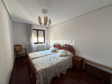 Wohnung mit Balkon zum Verkauf in Simon de Anda Kalea