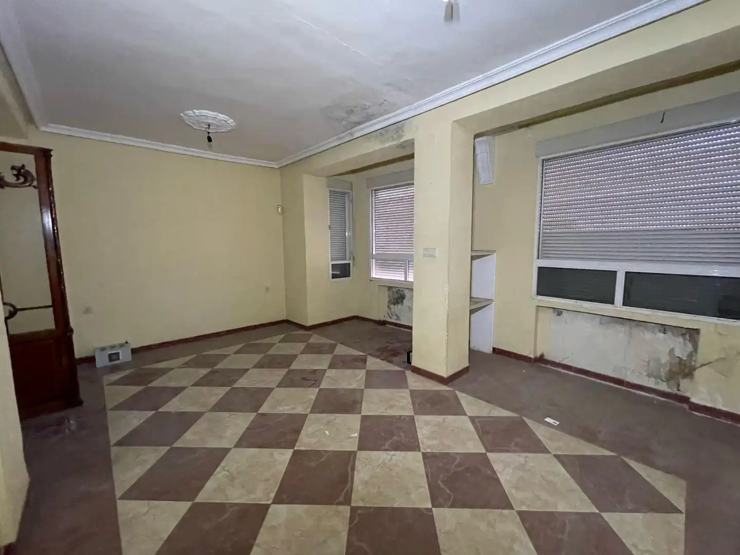 Casa adosada en venda a Castillo de Locubín