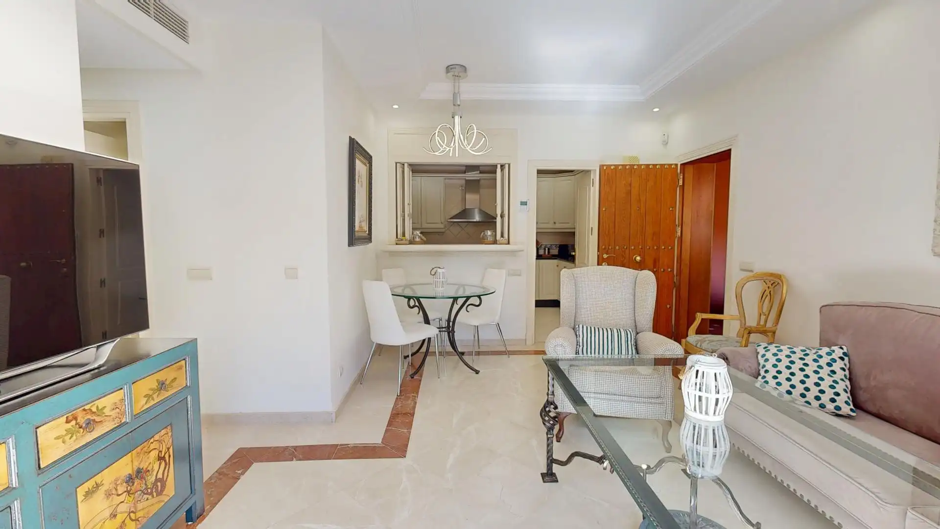 Esszimmer von Wohnung zum Verkauf in Marbella mit Heizung, Privatgarten und Terrasse