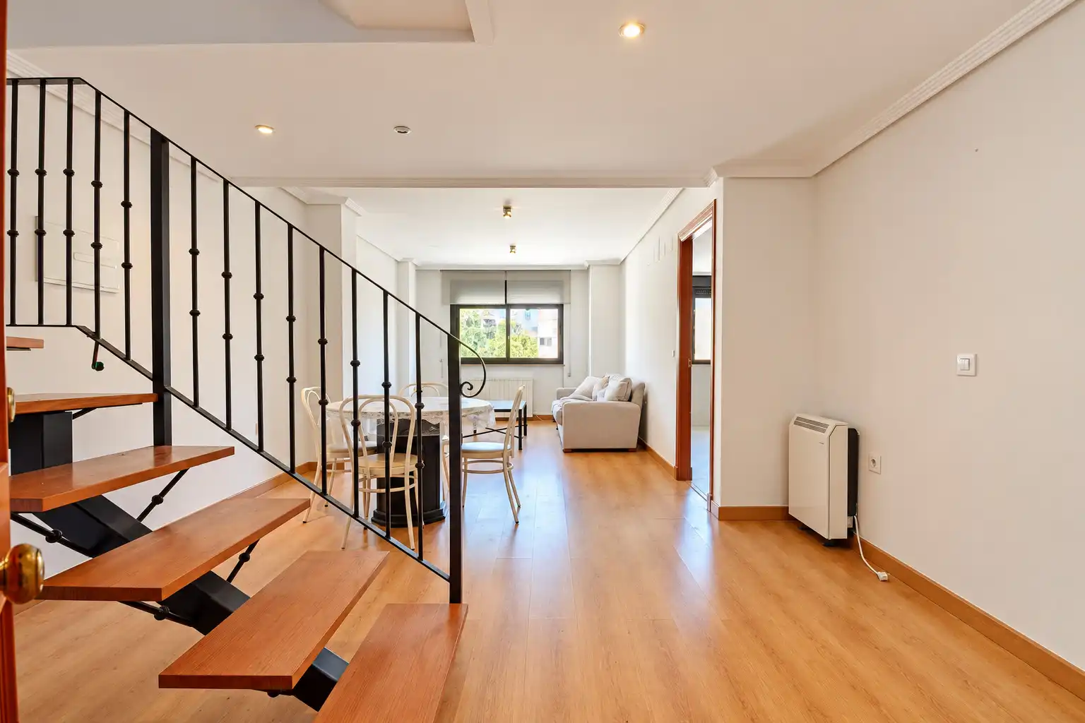 Duplex with lift for sale in Torrejón el Rubio, imagen 7