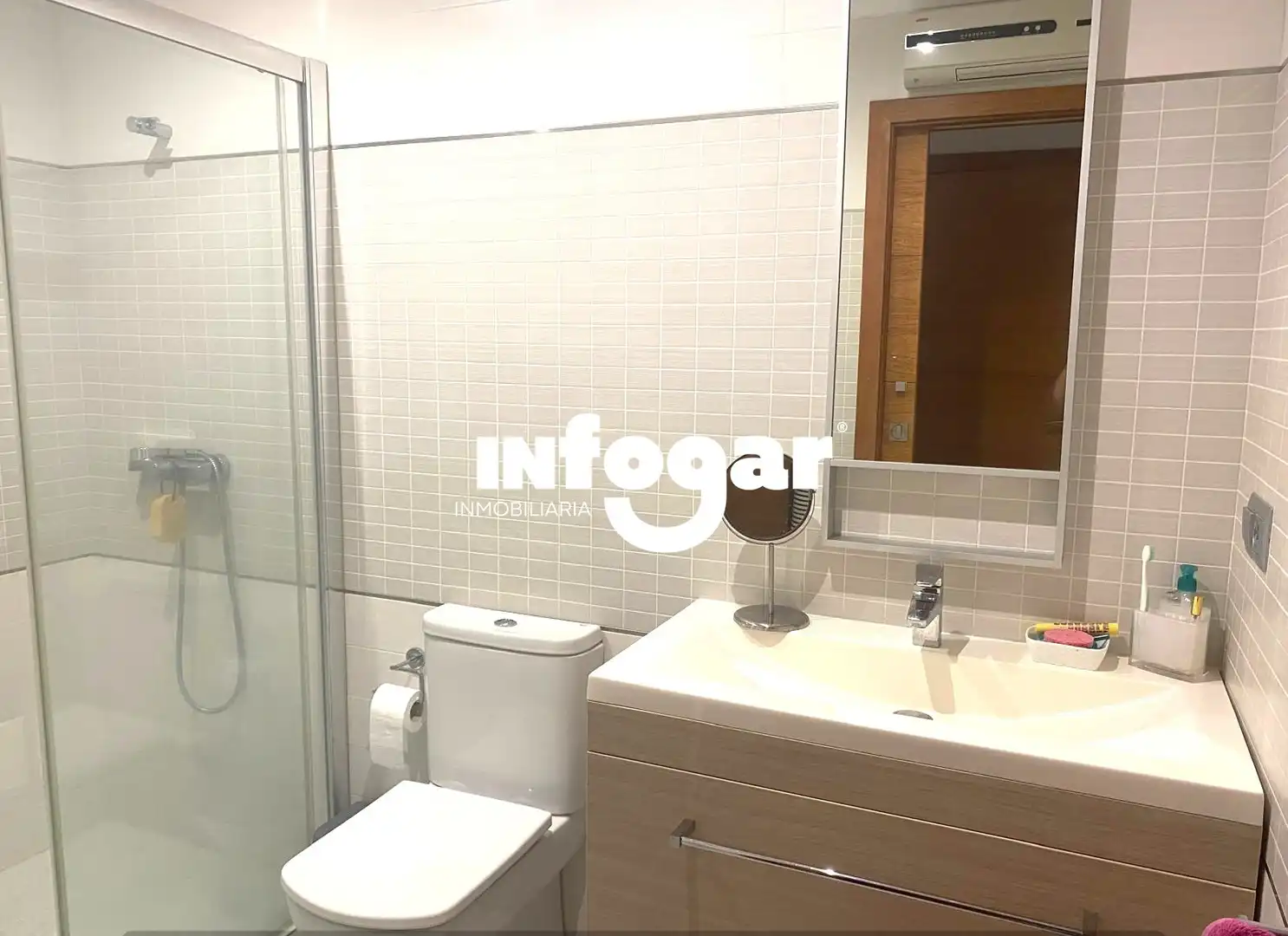 Badezimmer von Wohnung zur Miete in A Guarda   mit Heizung, Parkett und Abstellraum