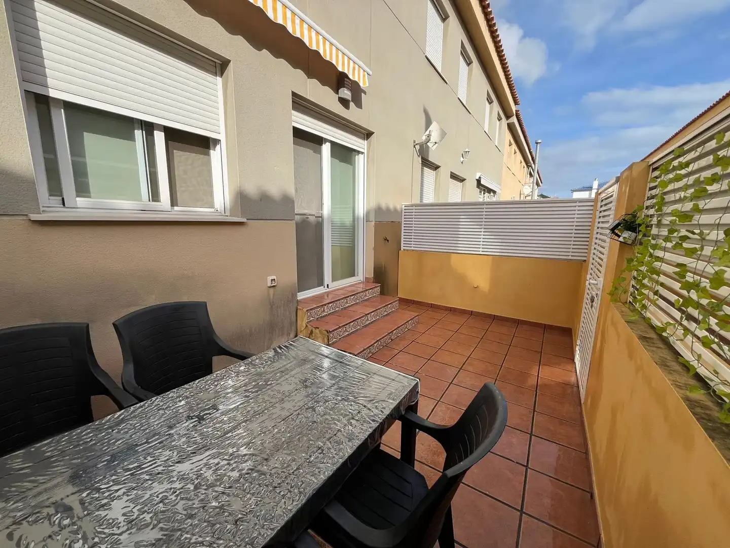 Detached homes for sale in Playa - Ben Afeli