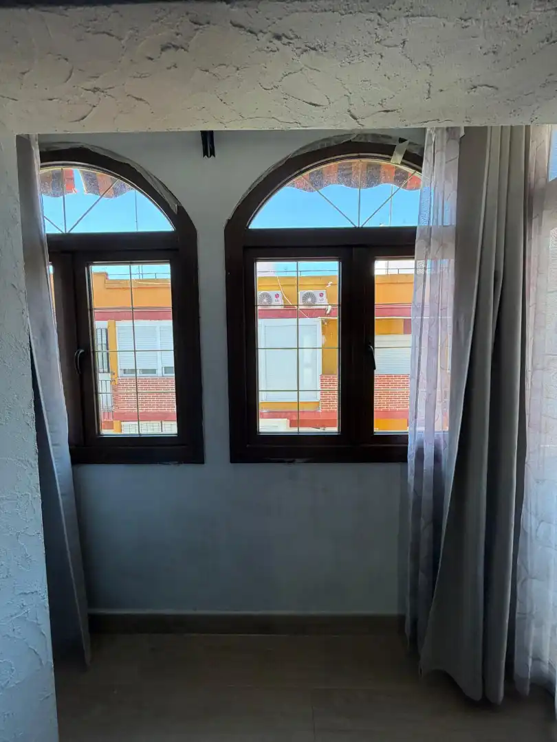 Balcony of Flat for sale in Sevilla  with Air Conditioner and Balcony