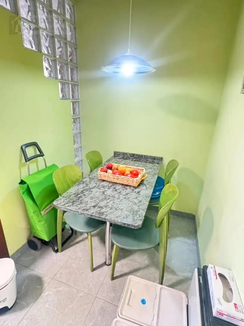 Kitchen of Flat for sale in Valladolid  with Heating, Terrace and Furnished