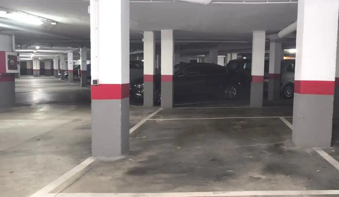 Parking of Flat for sale in  Logroño  with Heating and Storage room