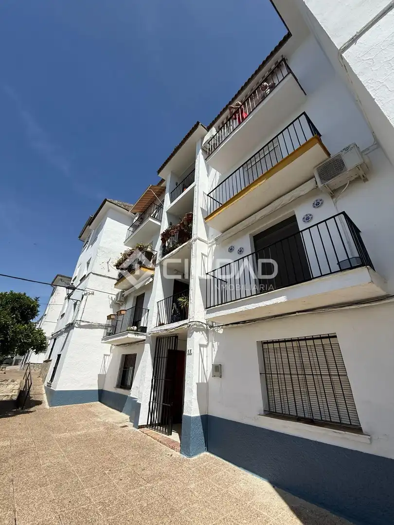 Exterior view of Flat for sale in El Bosque