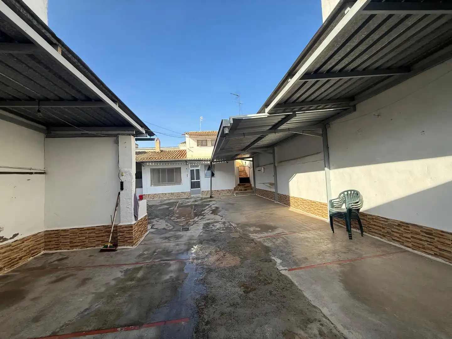 Vista exterior de Casa o xalet en venda en Domeño, Valencia