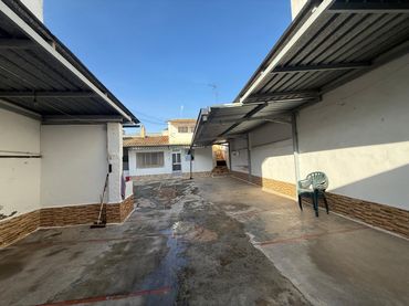 Casa en venta en Domeño
