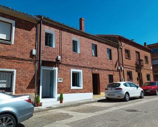 Exterior view of Flat for sale in Osorno la Mayor